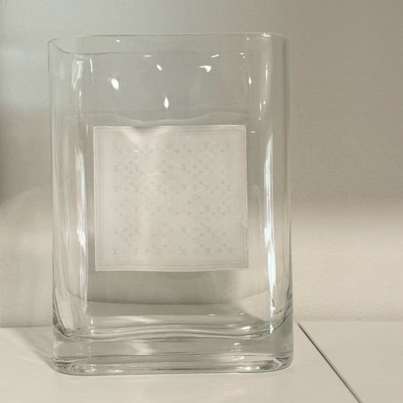 Floral LV Design Glass Vase - Picture 2 of 4